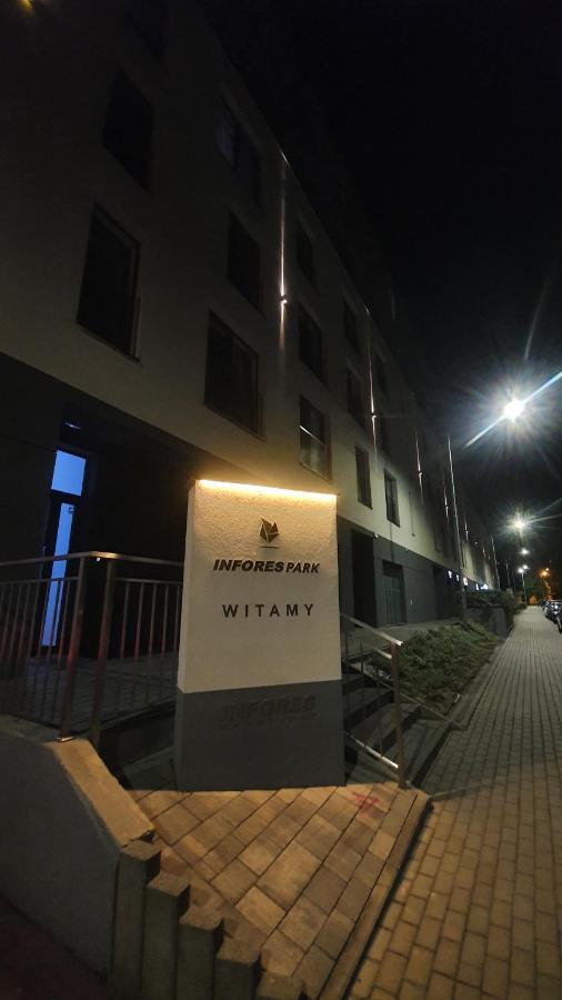 Apartment In City Center แชมิตช์ ภายนอก รูปภาพ